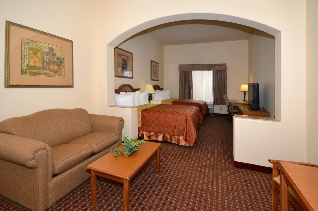 Best Western Casa Villa Suites Harlingen Exteriör bild